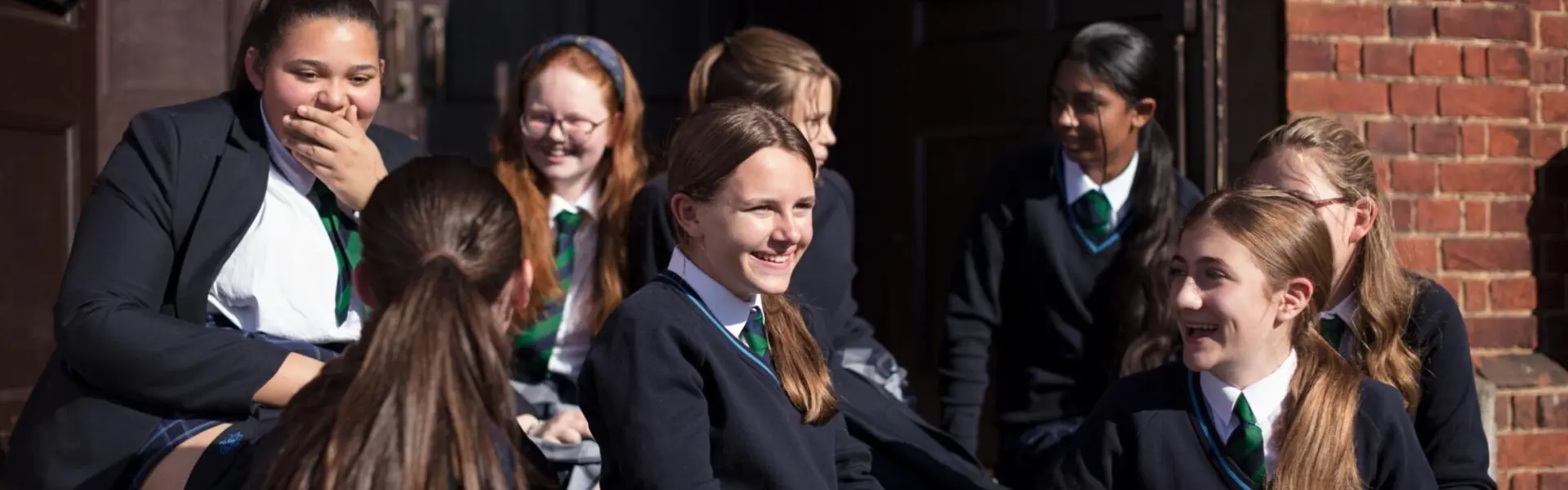 Amplify - success story banners - how chigwell school doubled enquiries with google ads - senior pupils